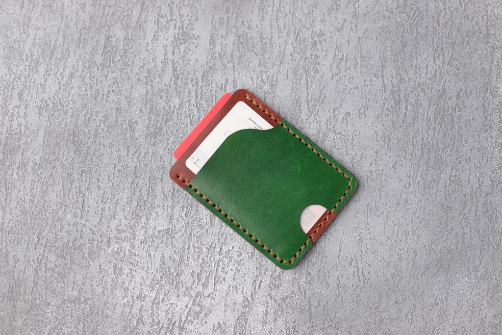 Slim card wallet, one of the best small Christmas gifts for men